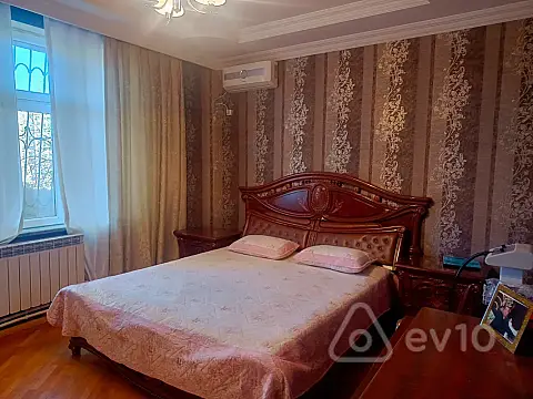 Kirayə verilir 3 otaqlı yeni tikili 90 m²