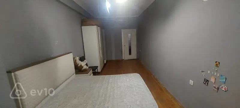 Kirayə verilir 2 otaqlı yeni tikili 75 m²