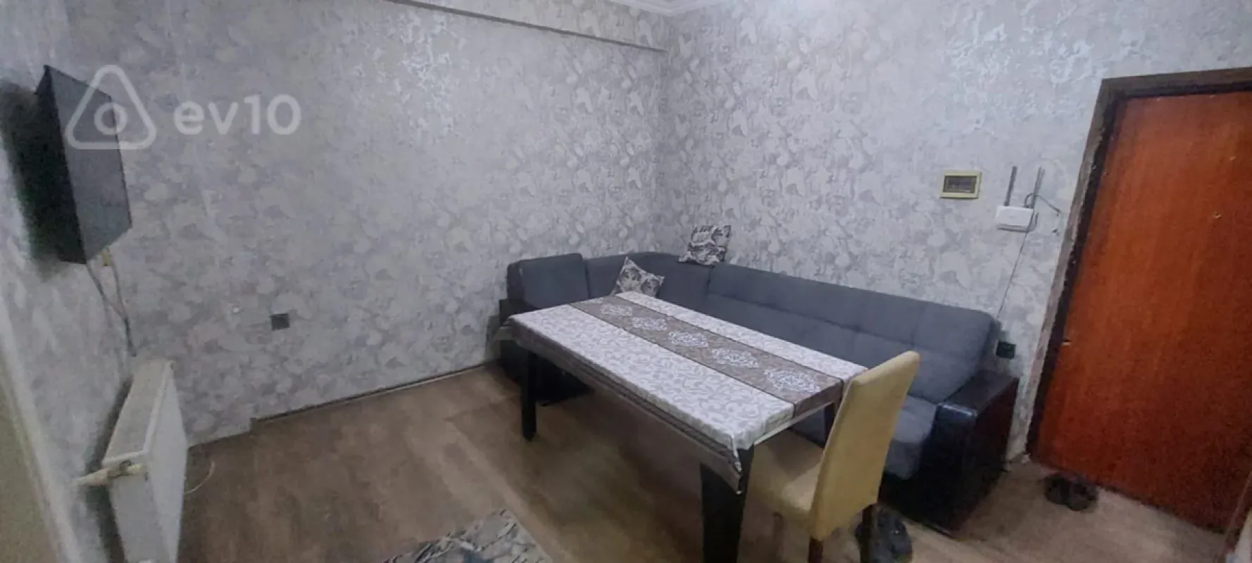 Kirayə verilir 2 otaqlı yeni tikili 75 m²