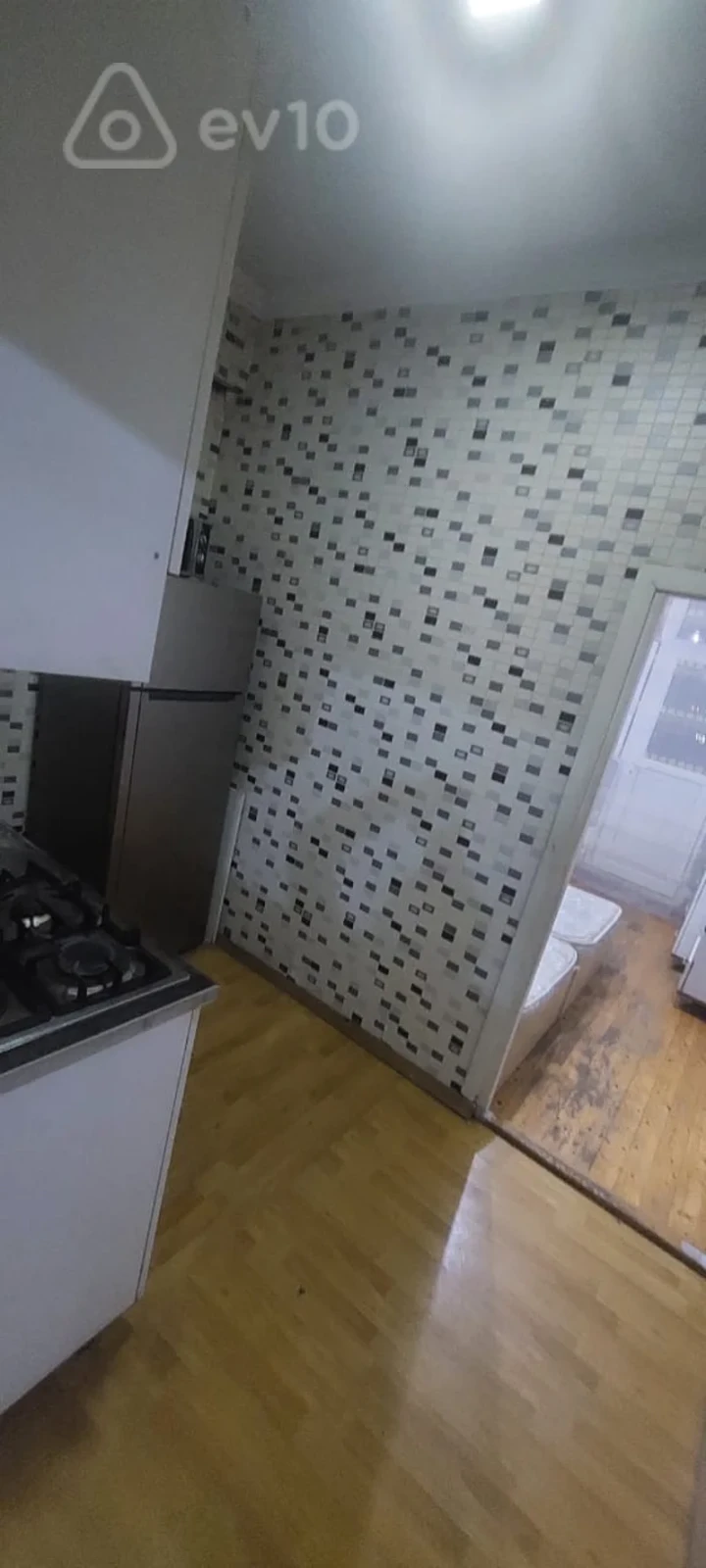 Kirayə verilir 2 otaqlı yeni tikili 75 m²