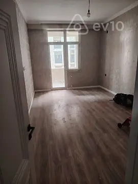 Satılır 2 otaqlı yeni tikili 83 m²