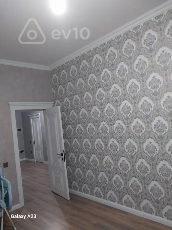 Satılır 2 otaqlı yeni tikili 83 m²