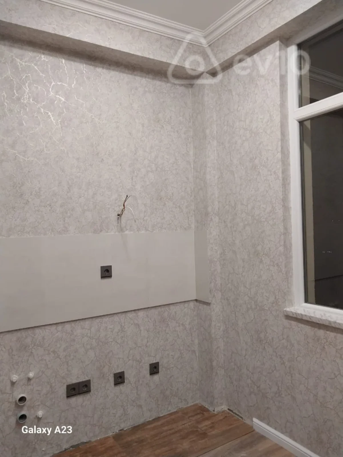 Satılır 2 otaqlı yeni tikili 83 m²