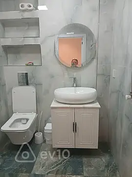 Kirayə verilir 2 otaqlı yeni tikili 50 m²