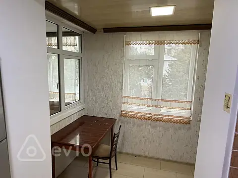 Kirayə verilir 3 otaqlı köhnə tikili 67 m² — Bakı, Yasamal 3 otaq 67.00 m²