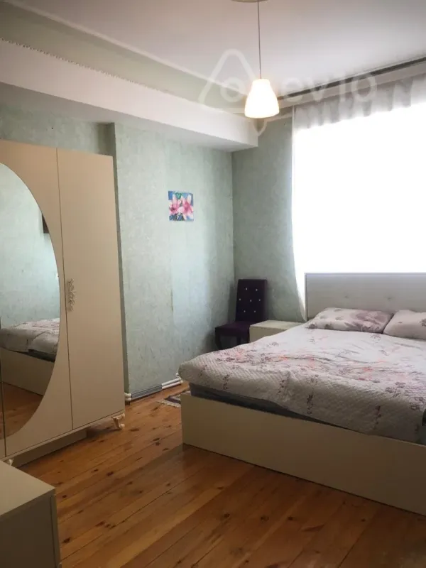 Kirayə verilir 2 otaqlı yeni tikili 70 m²