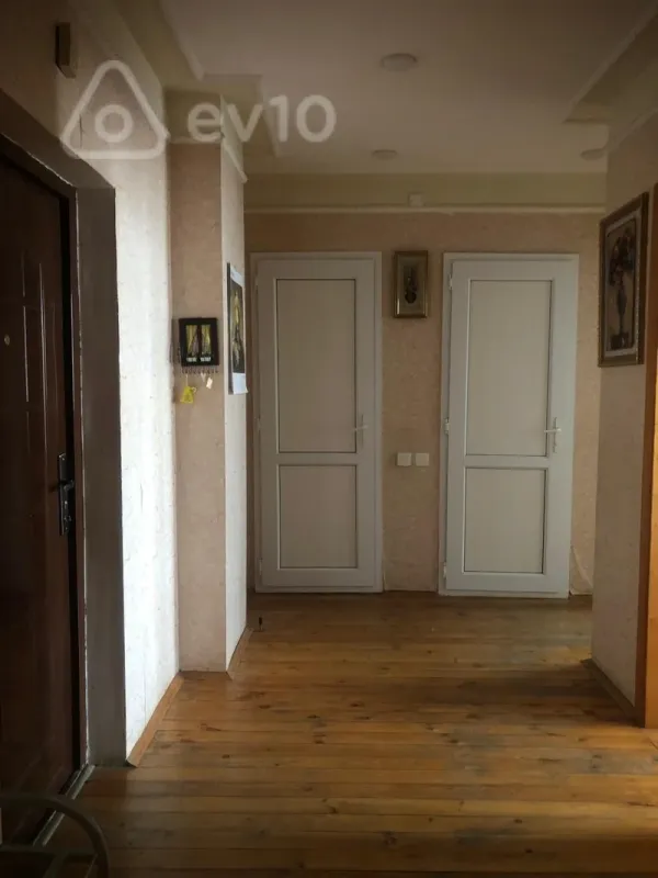 Kirayə verilir 2 otaqlı yeni tikili 70 m²