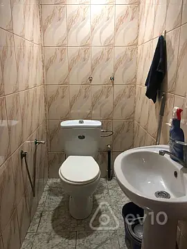 Kirayə verilir 2 otaqlı yeni tikili 70 m²