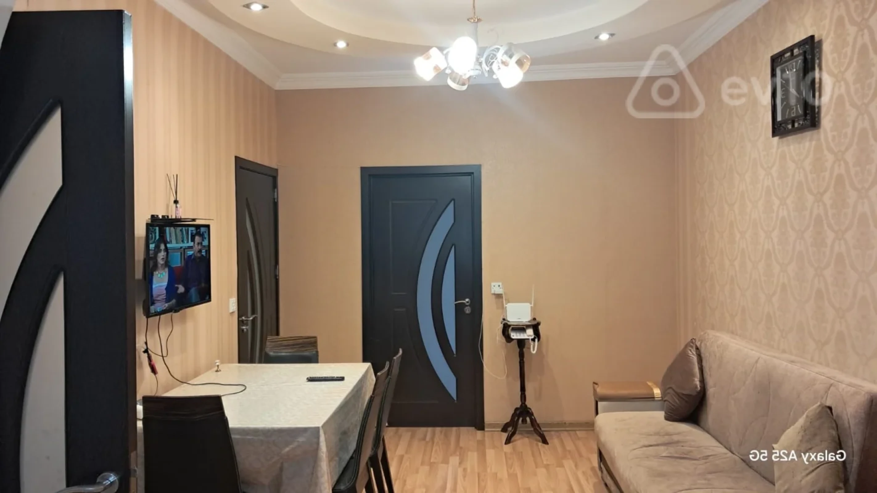 Kirayə verilir 2 otaqlı köhnə tikili 60 m²