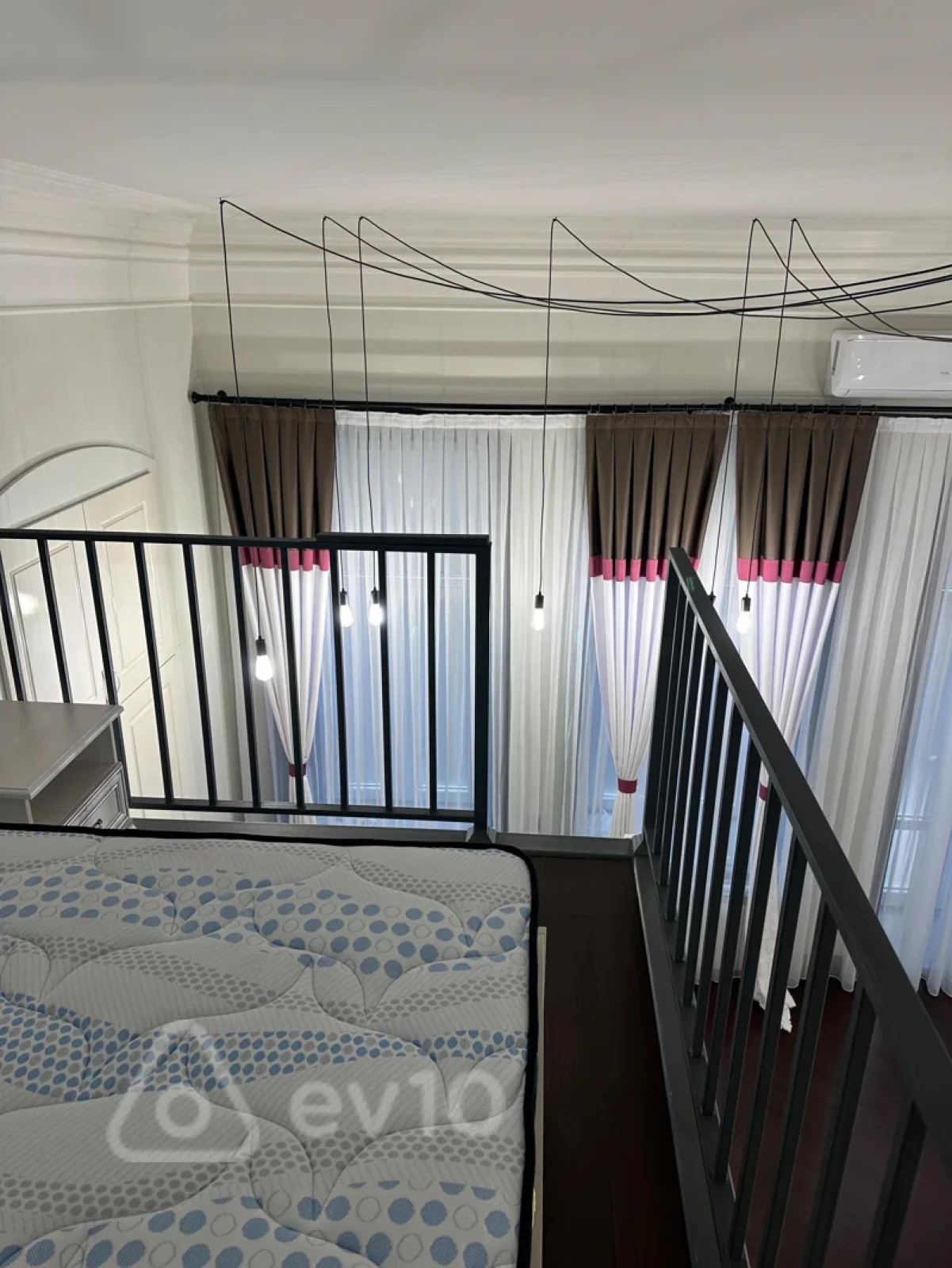 Kirayə verilir 1 otaqlı köhnə tikili 60 m²