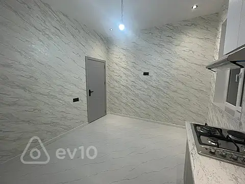 Kirayə verilir 3 otaqlı həyət evi 85 m²