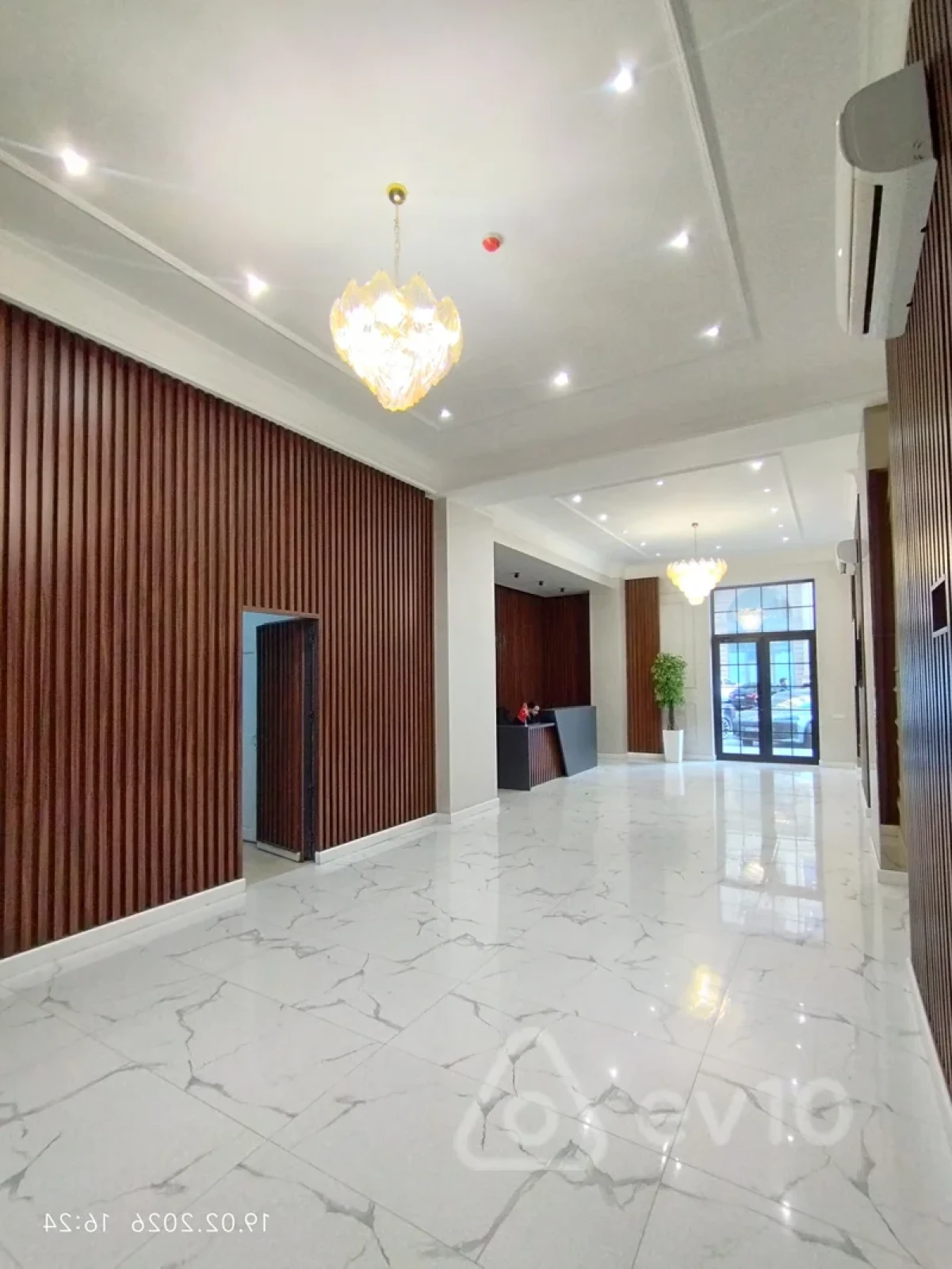 Kirayə verilir 2 otaqlı yeni tikili 80 m²