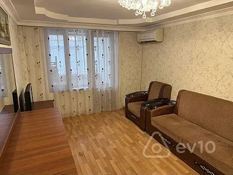 Kirayə verilir 3 otaqlı köhnə tikili 75 m² — Bakı, Yasamal 3 otaq 75.00 m²
