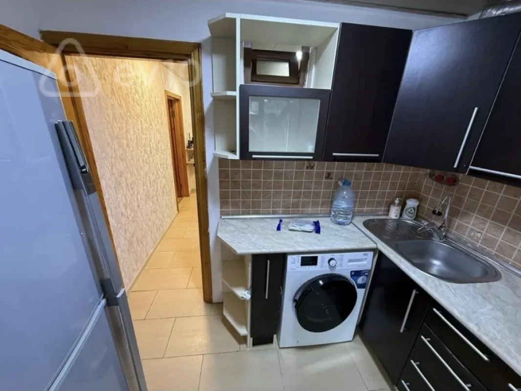 Kirayə verilir 3 otaqlı köhnə tikili 75 m²