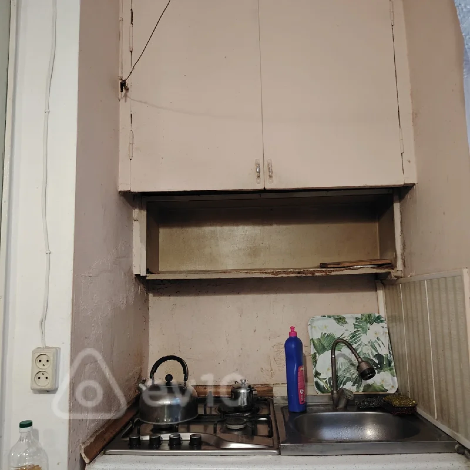 Kirayə verilir 1 otaqlı köhnə tikili 28 m²