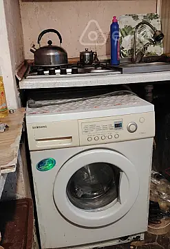 Kirayə verilir 1 otaqlı köhnə tikili 28 m²