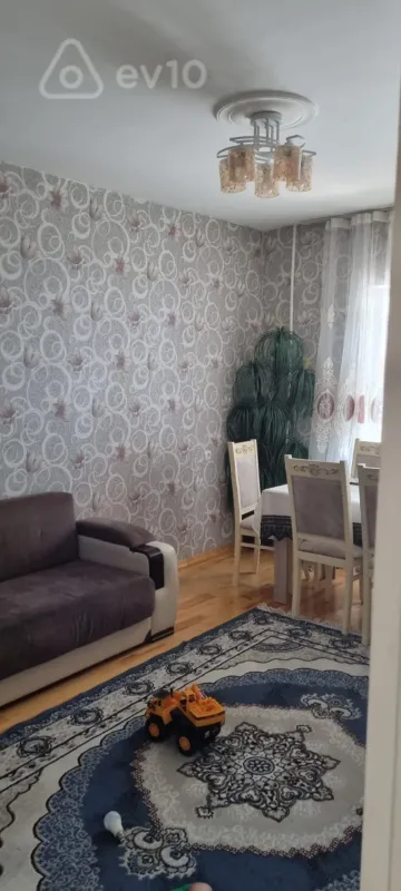 Kirayə verilir 2 otaqlı yeni tikili 55 m²