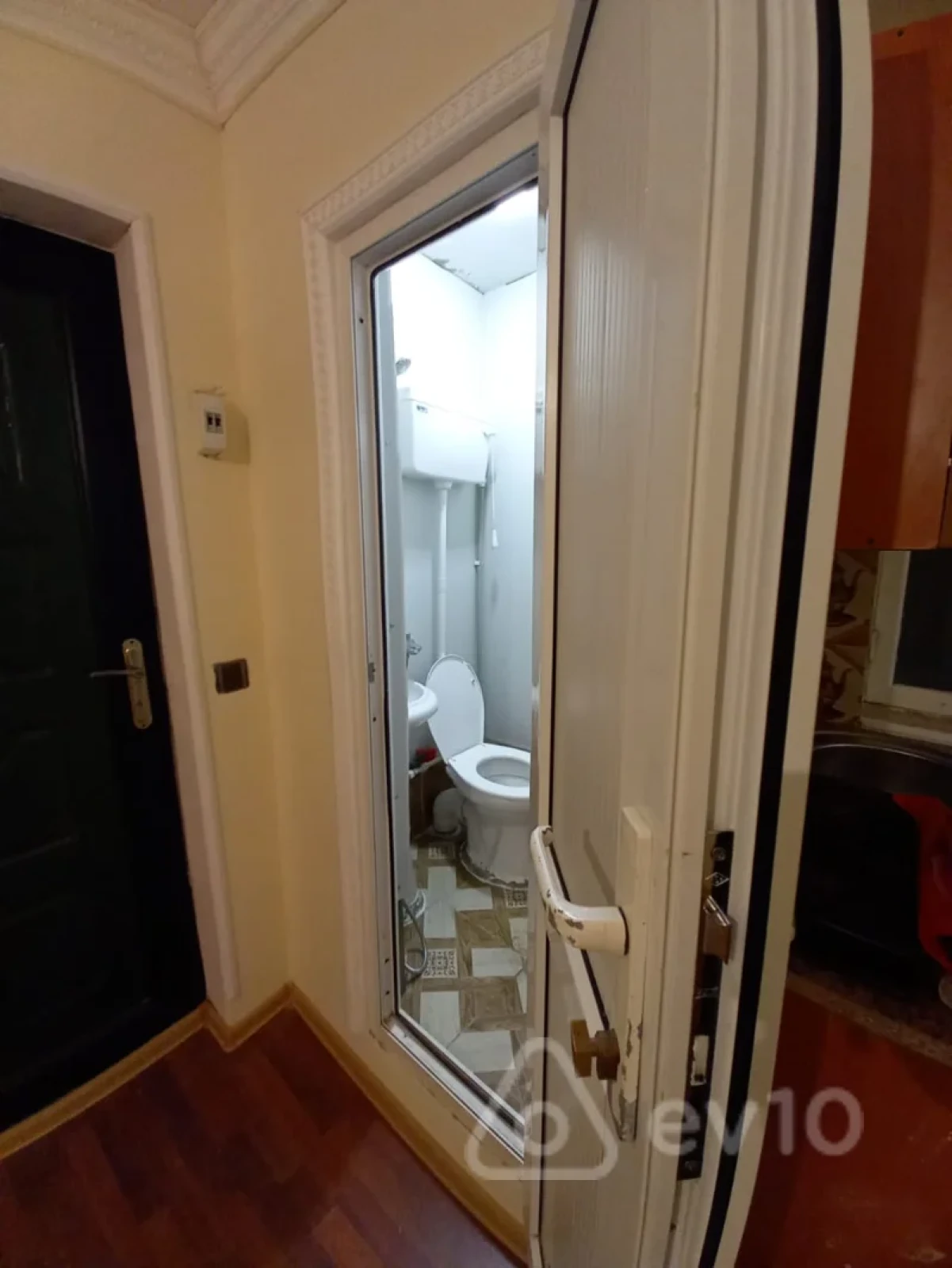 Kirayə verilir 1 otaqlı həyət evi 25 m²