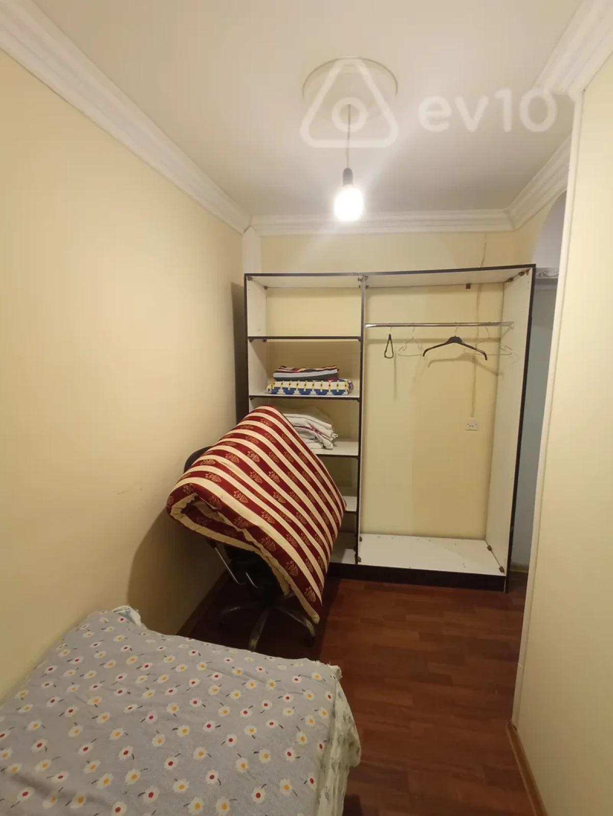 Kirayə verilir 1 otaqlı həyət evi 25 m²