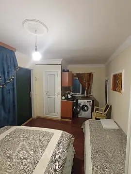 Kirayə verilir 1 otaqlı həyət evi 25 m²