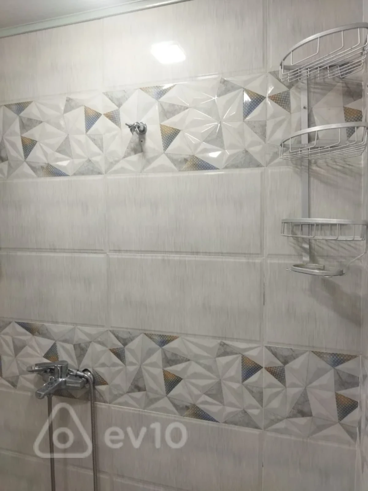 Kirayə verilir 2 otaqlı yeni tikili 60 m²