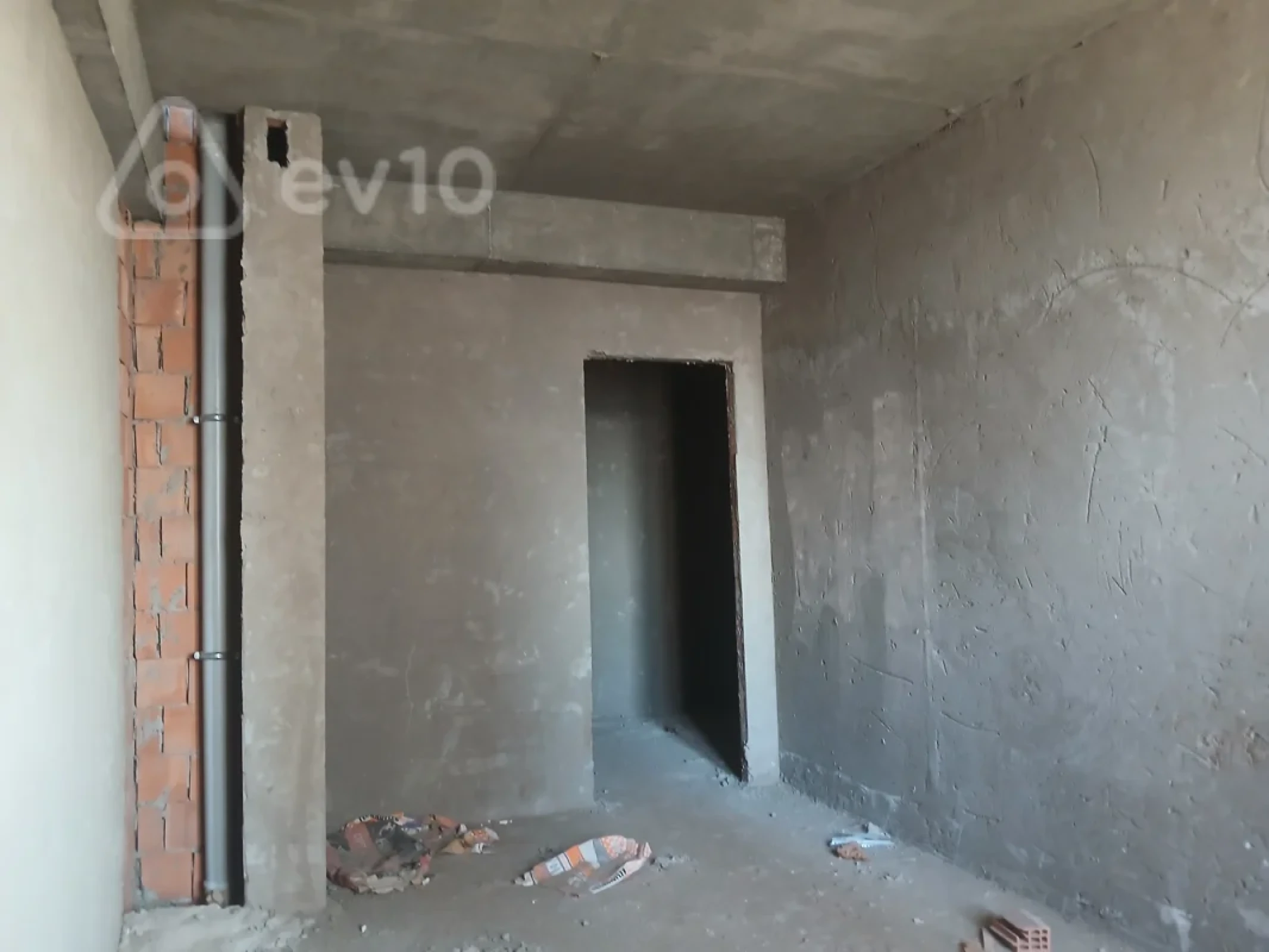 Satılır 2 otaqlı yeni tikili 95 m²