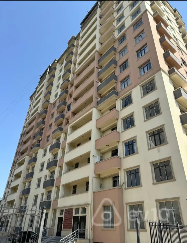 Satılır 2 otaqlı yeni tikili 95 m²