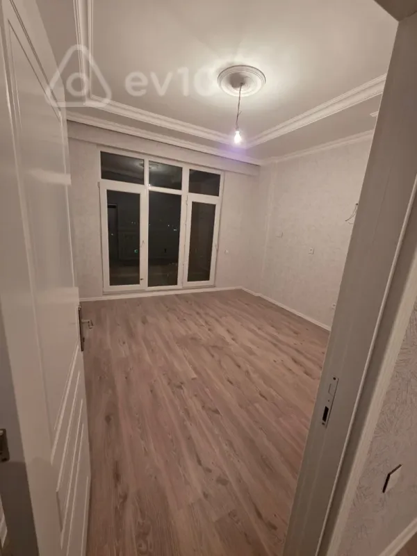 Kirayə verilir 1 otaqlı yeni tikili 47 m²
