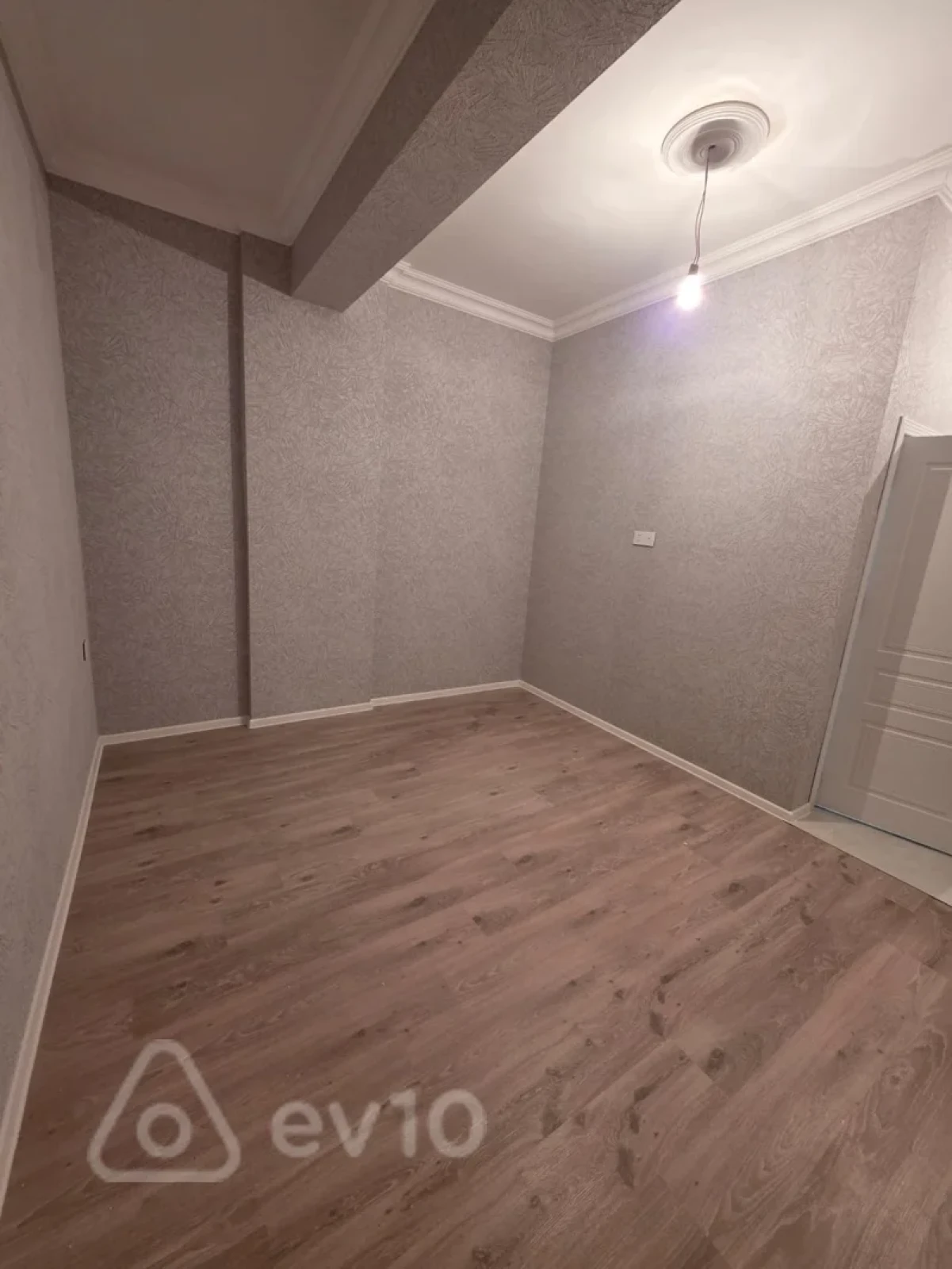 Kirayə verilir 1 otaqlı yeni tikili 47 m²