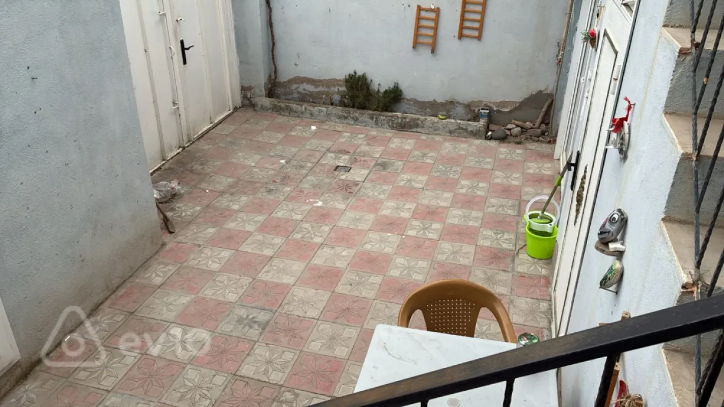 Kirayə verilir 4 otaqlı həyət evi 100 m²