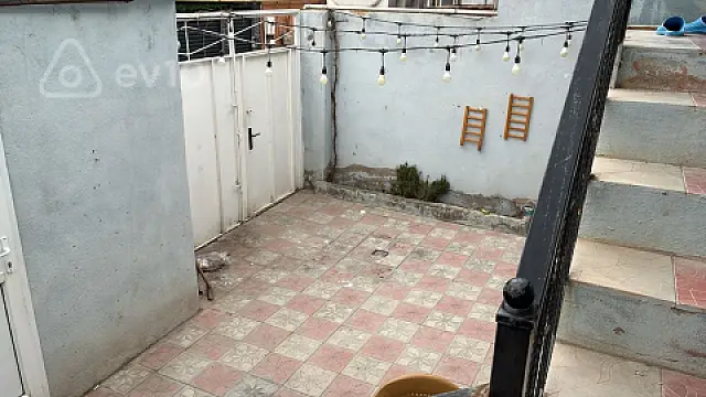 Kirayə verilir 4 otaqlı həyət evi 100 m²