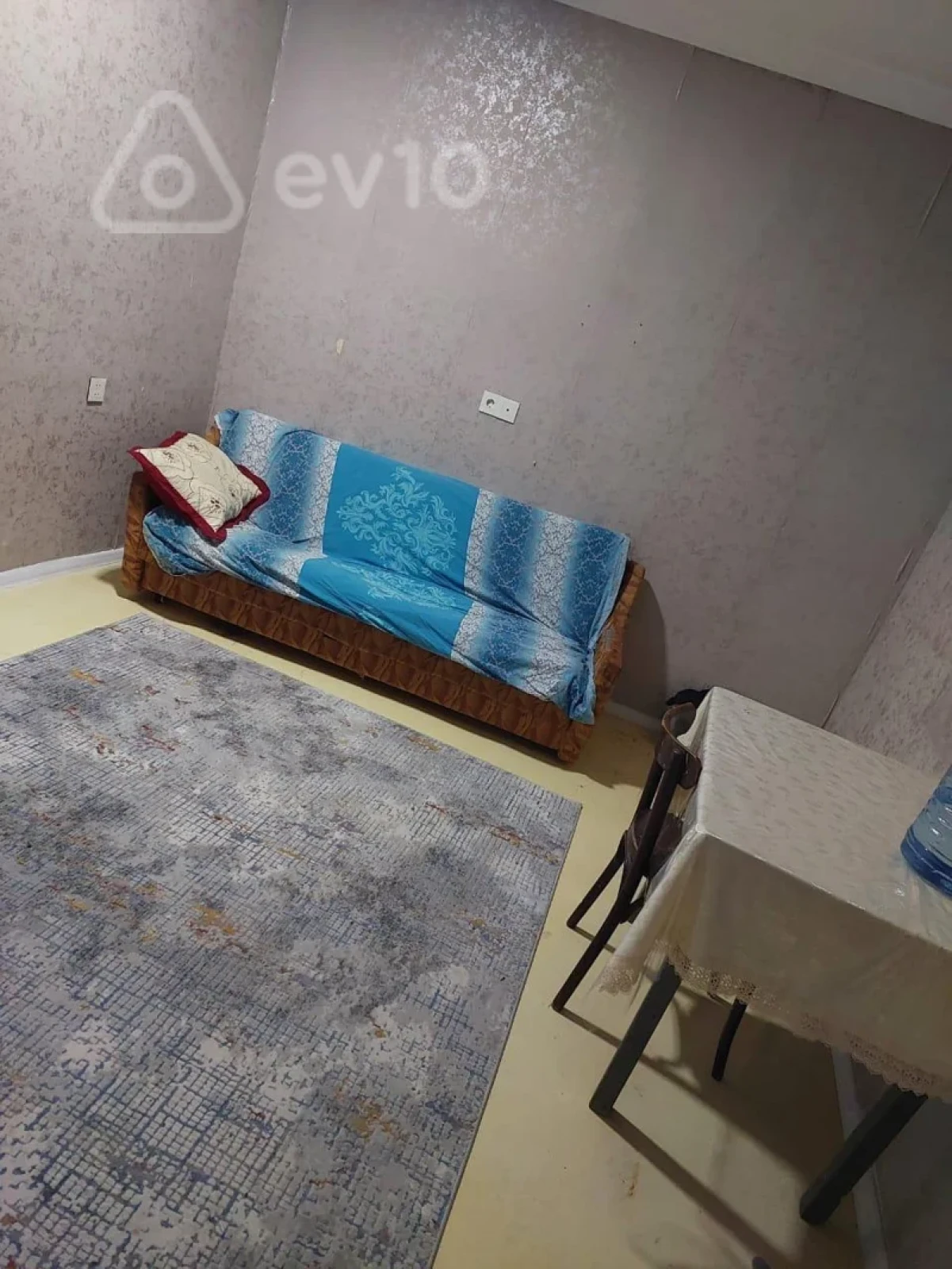 Kirayə verilir 2 otaqlı həyət evi 40 m²