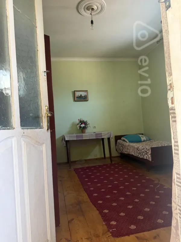 Kirayə verilir 1 otaqlı həyət evi 25 m²