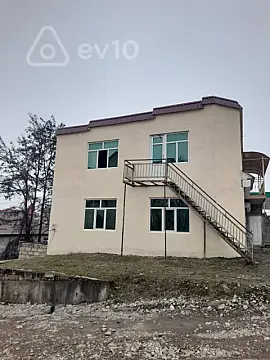 Satılır mənzil 100 m²