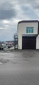 Satılır mənzil 100 m²