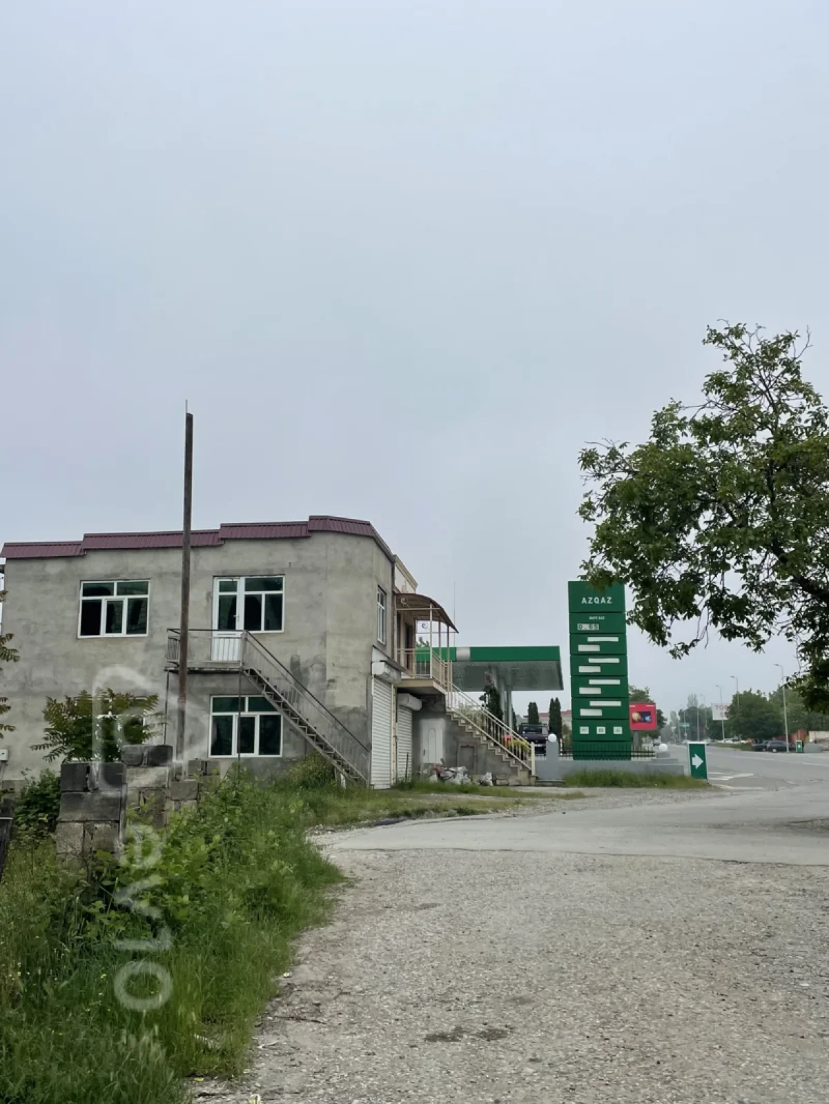 Satılır mənzil 100 m²