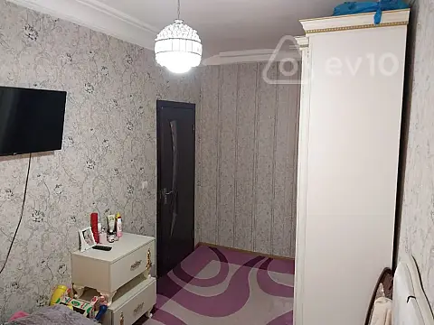 Satılır 3 otaqlı köhnə tikili 75 m² — Bakı, Binəqədi 3 otaq 75.00 m²