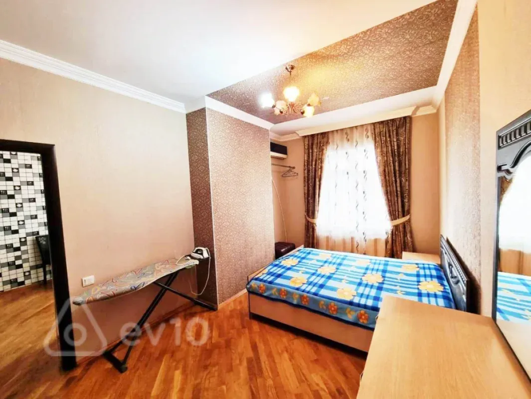 Kirayə verilir 3 otaqlı yeni tikili 110 m²