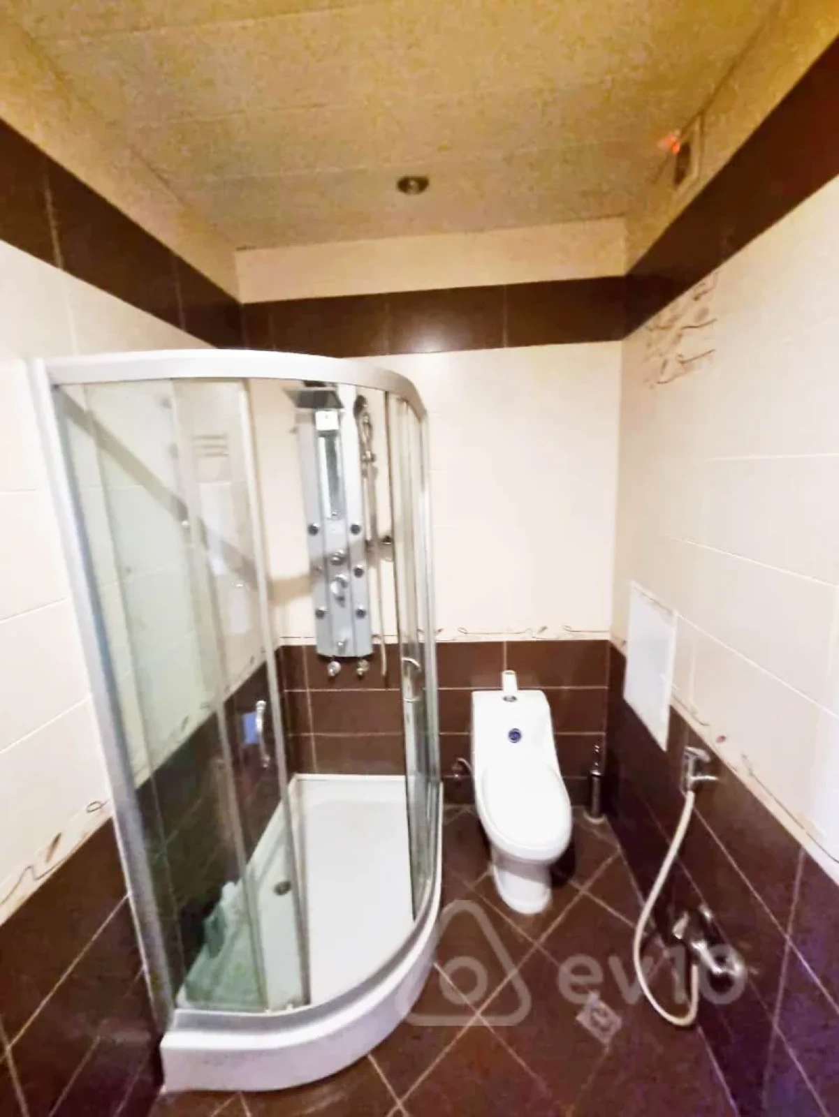 Kirayə verilir 3 otaqlı yeni tikili 110 m²