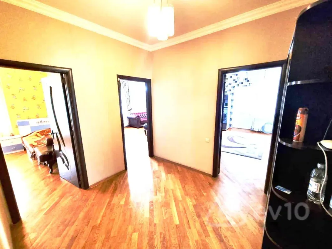 Kirayə verilir 3 otaqlı yeni tikili 110 m²