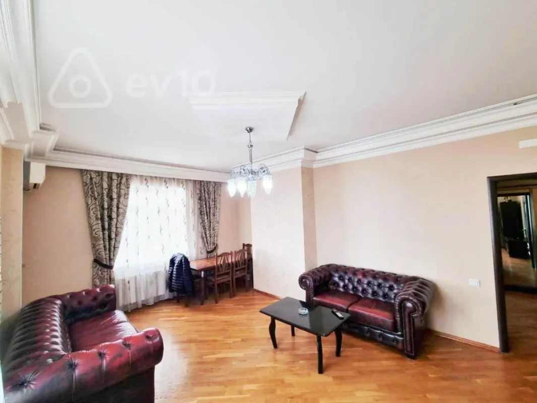 Kirayə verilir 3 otaqlı yeni tikili 110 m²