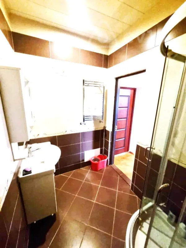 Kirayə verilir 3 otaqlı yeni tikili 110 m²