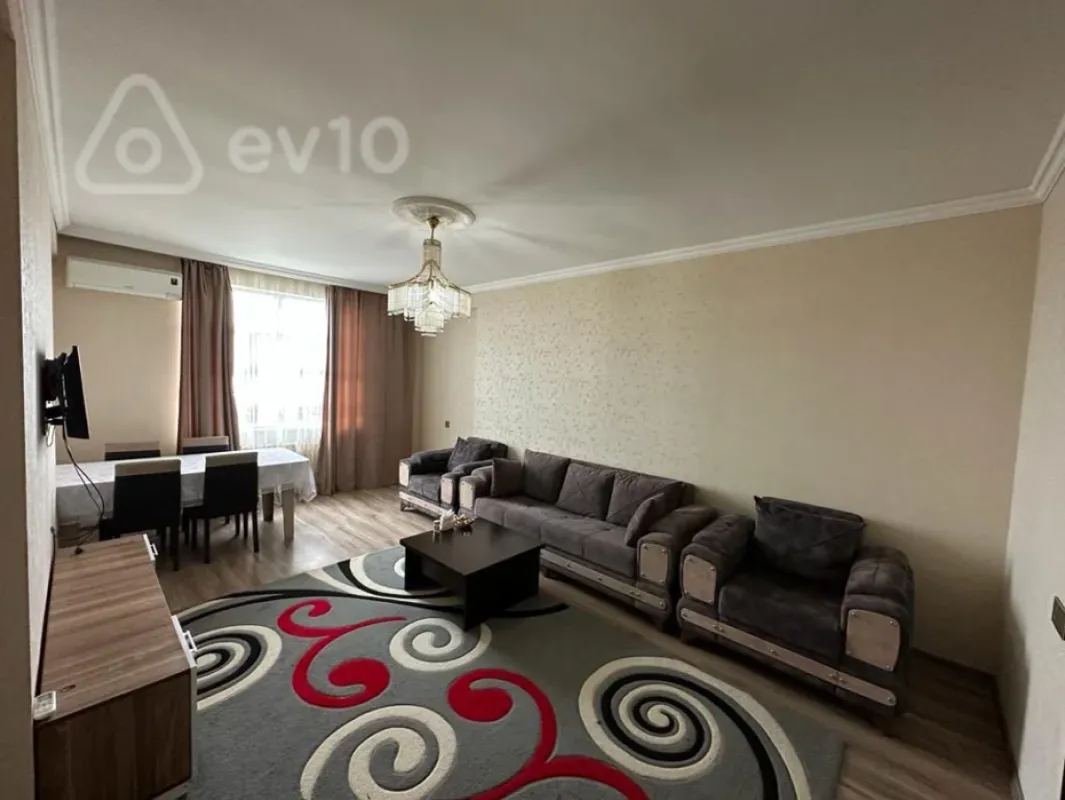 Kirayə verilir 16 otaqlı yeni tikili 80 m²
