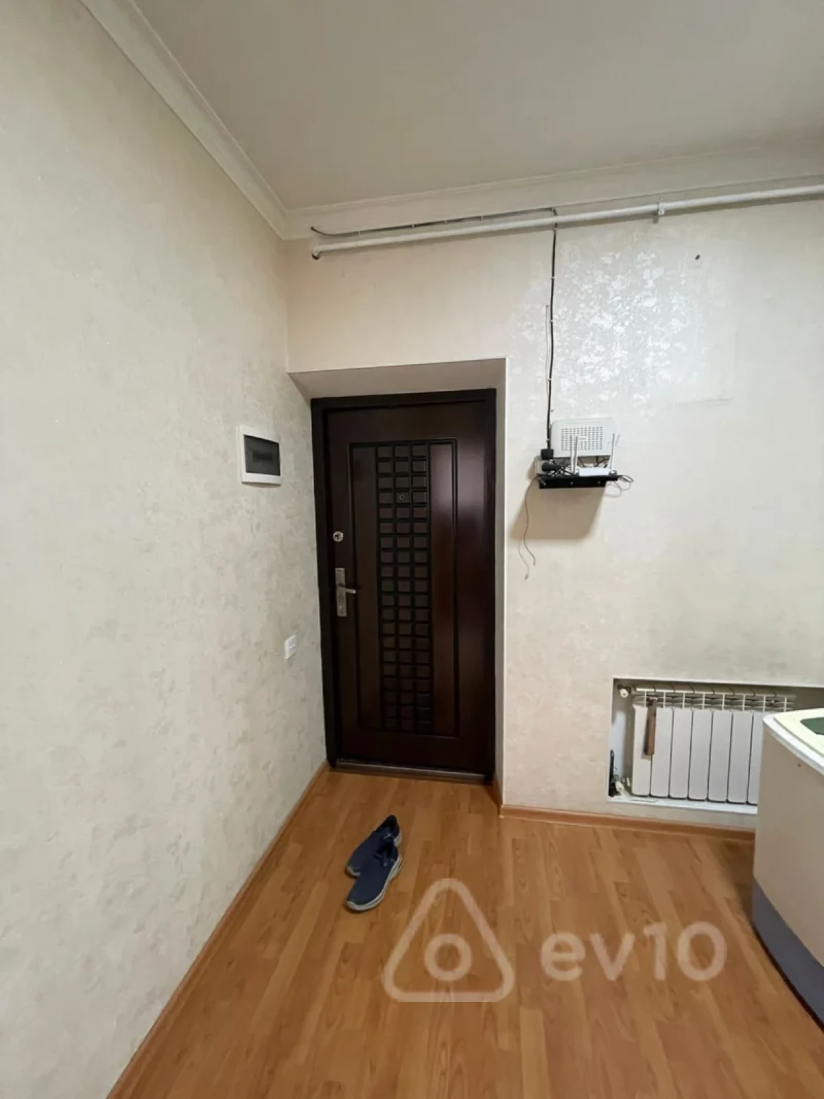 Kirayə verilir 3 otaqlı köhnə tikili 80 m²