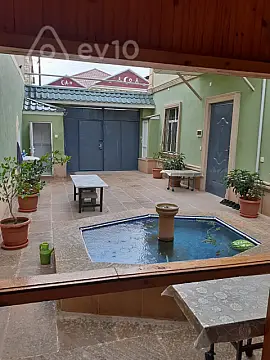 Satılır 6 otaqlı həyət evi 170 m²