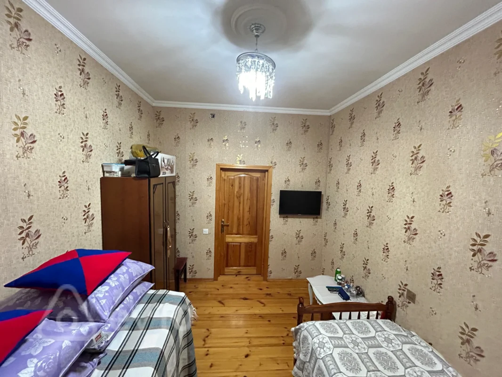 Satılır 6 otaqlı həyət evi 170 m²