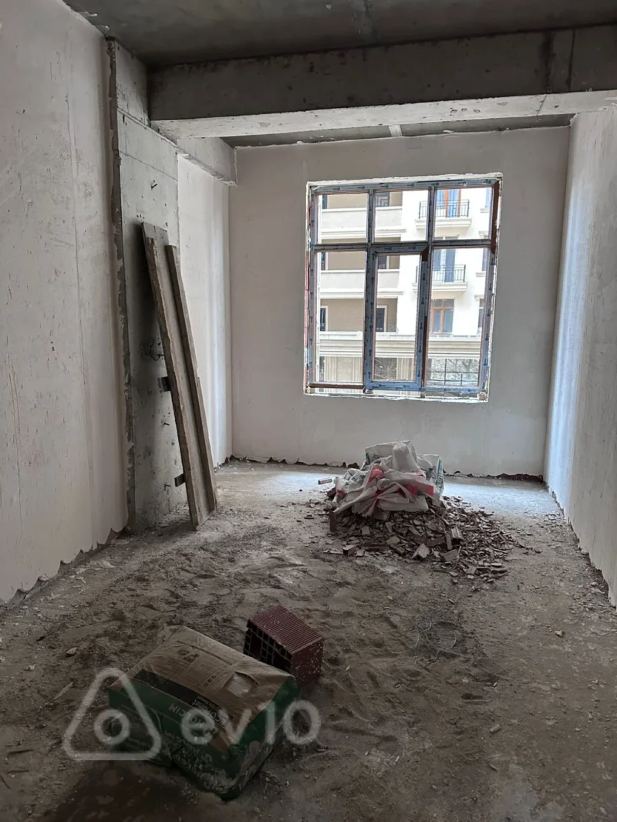 Satılır 3 otaqlı yeni tikili 106 m²