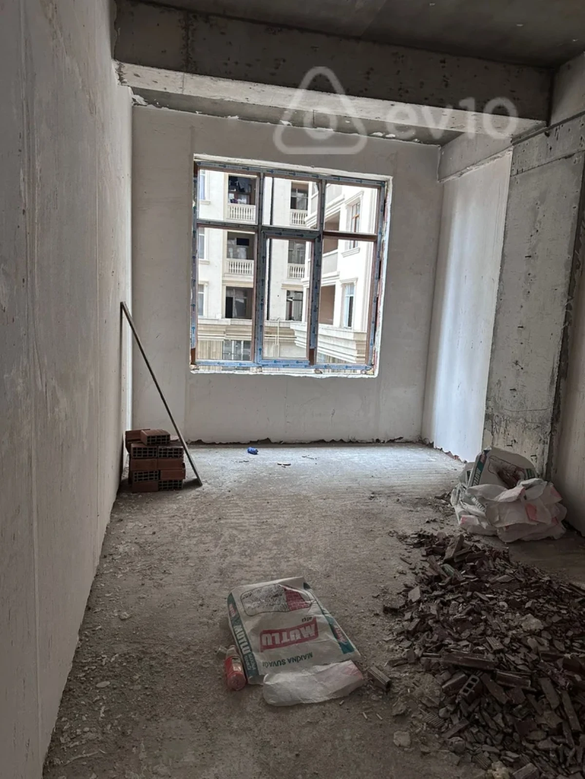 Satılır 3 otaqlı yeni tikili 106 m²