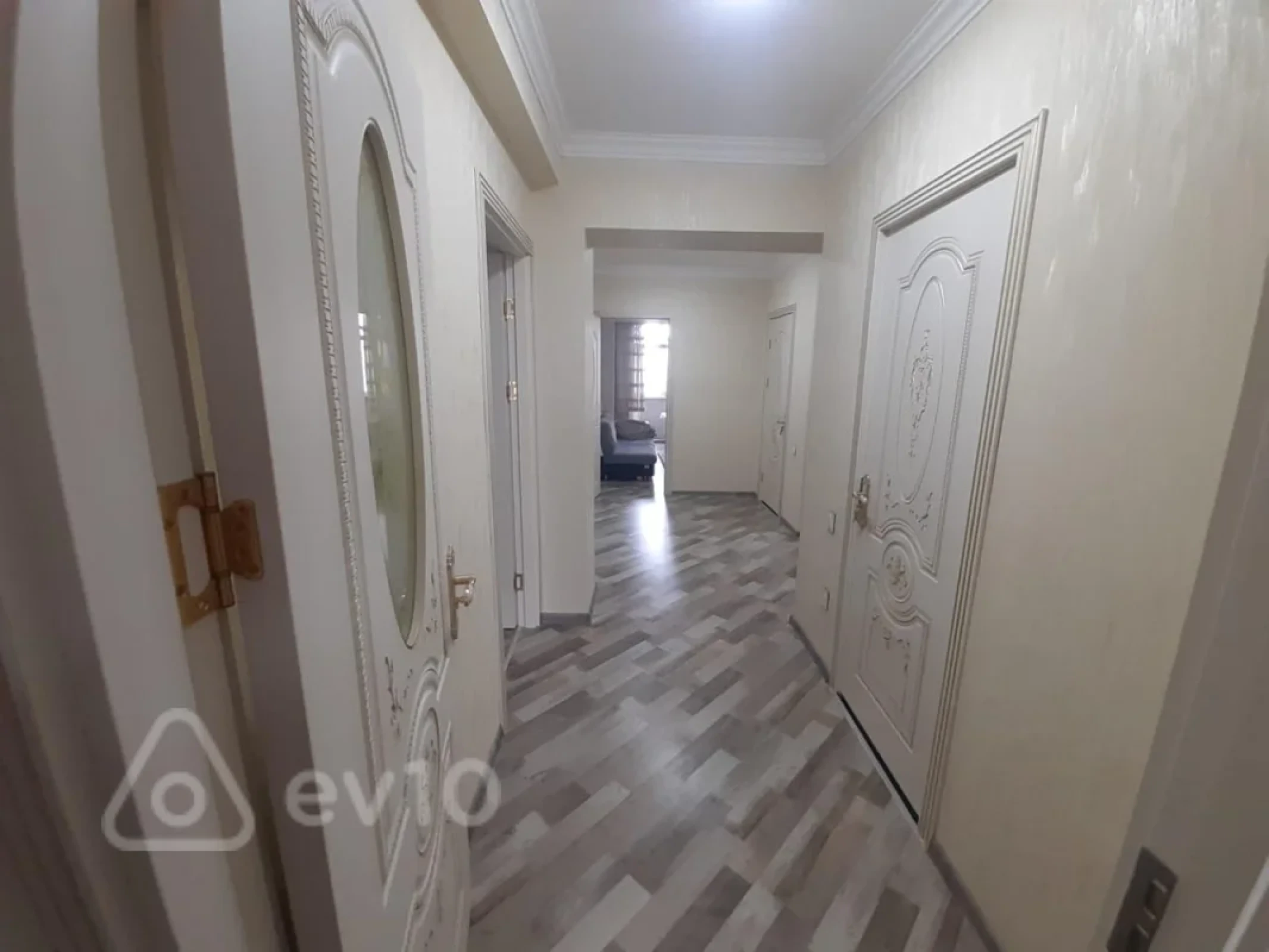 Satılır 3 otaqlı yeni tikili 135 m²