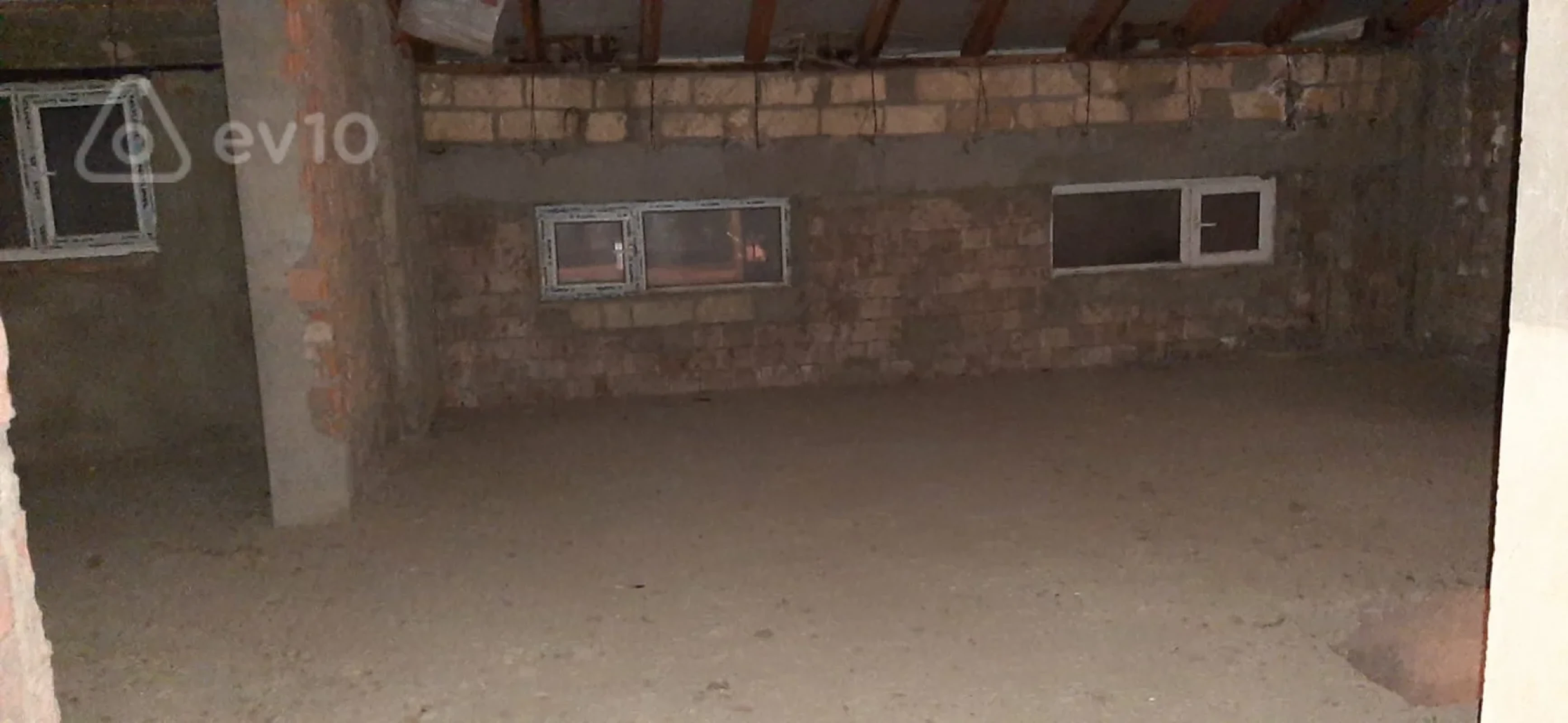 Satılır 6 otaqlı yeni tikili 214 m²